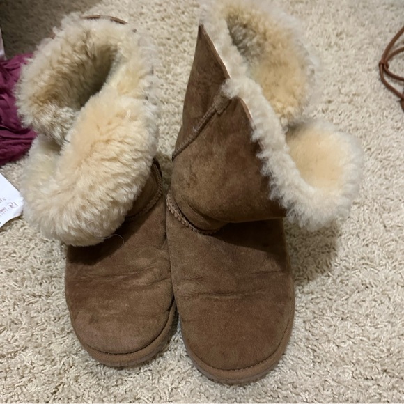 mini ugg boots - Picture 2 of 5
